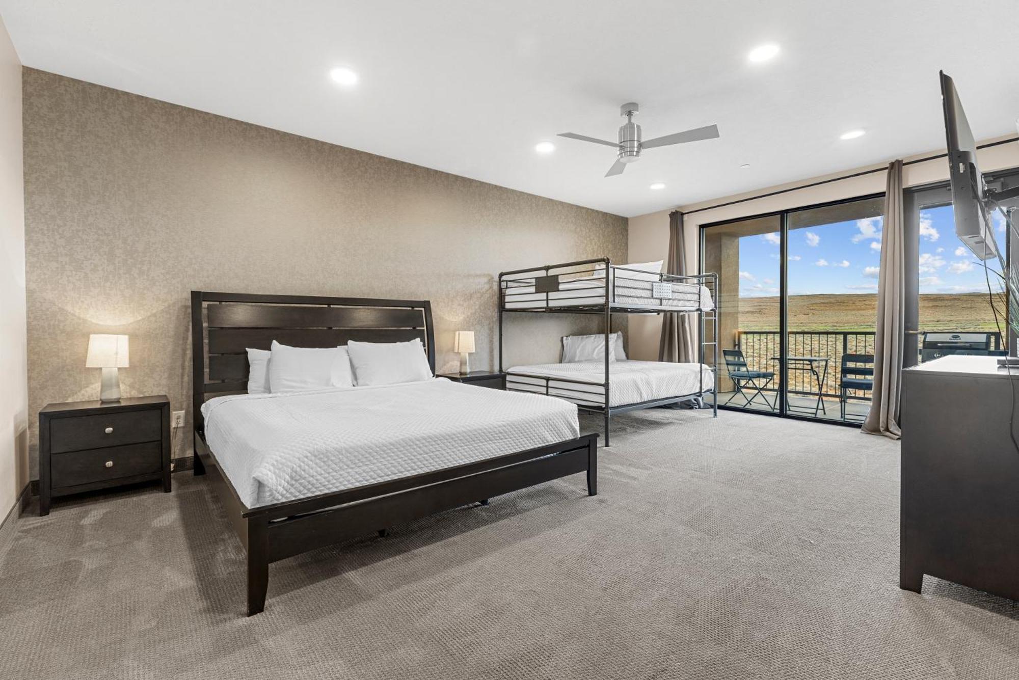 Vacation Rentals At Sand Hollow Resort Харрикейн Экстерьер фото